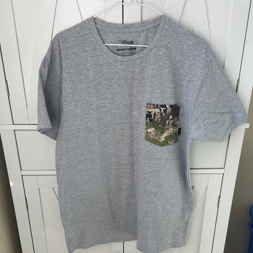 Men’s T-Shirt